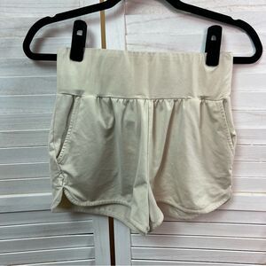 Varley Women's Light Beige Athletic Shorts